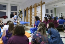 Galeria | WUMed | Poród to ruch - warsztaty dla studentów położnictwa i fizjoterapii | Zdjęcie: 4